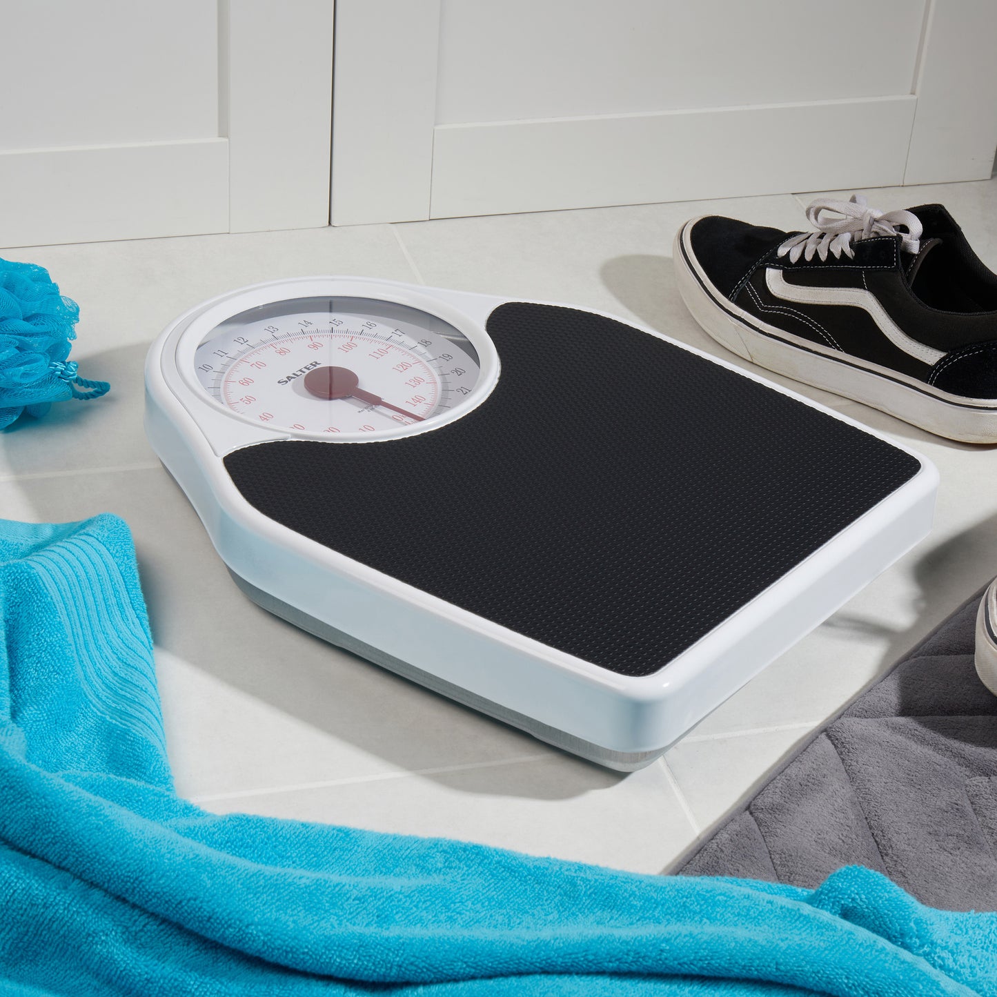 Salter Doctor Style Mechanical Scale 145BKDR