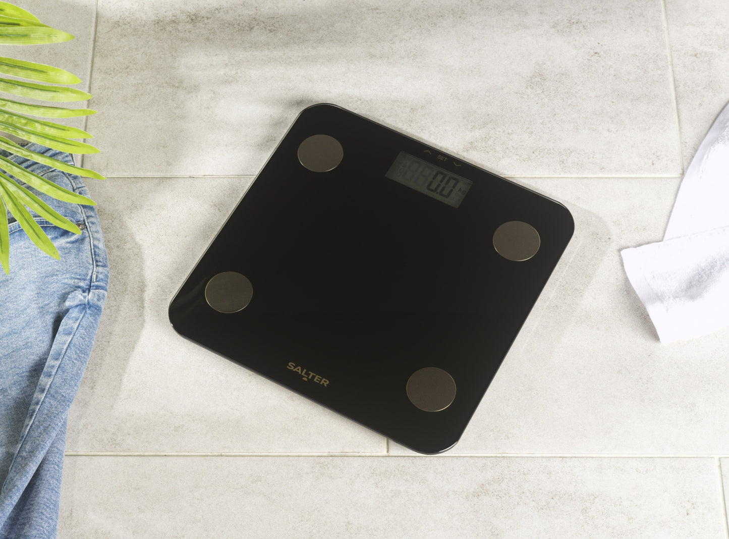 Salter Black / Gold Glass Analyser Personal Scale SA00714BGC